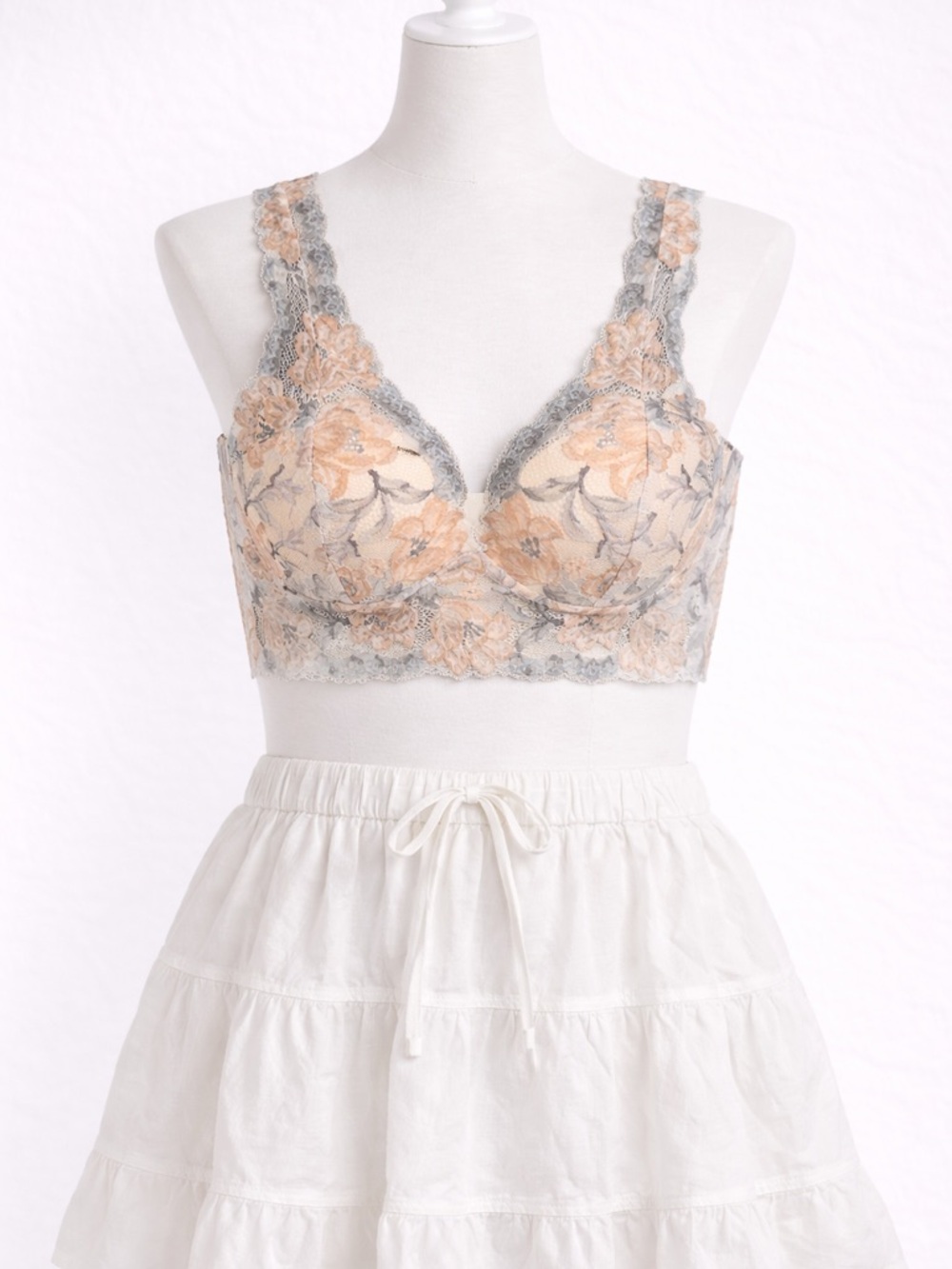 romantic floral lace bralette 🌸 coquette lingerie bustier pastel 34B